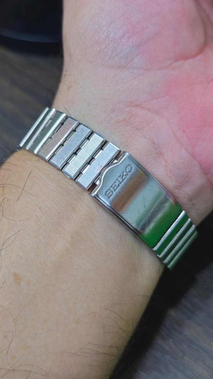 WhatsApp Image 2026-09-07 at 4.28.33 PM (1) ⌚ VINTAGE SEIKO 5 AUTOMATIC – 21 JEWELS – REF. 6319-5000(USED) - Image 3