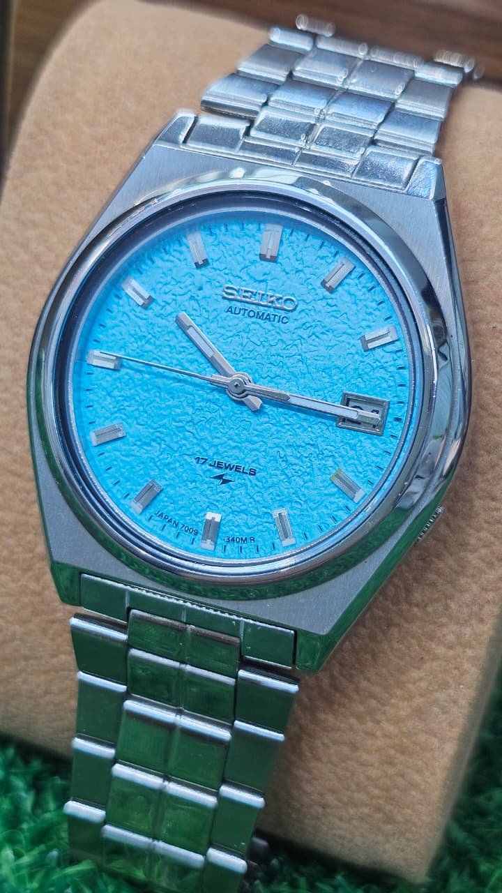 WhatsApp Image 2026-09-24 at 11.47.15 AM (6) ⌚ SEIKO VINTAGE – AUTOMATIC CAL. 7009 – 17-JEWELS JAPAN MADE MEN'S WATCH (Custom Dial) - Image 1